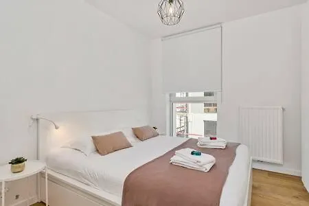 Huswell - New Apartment Near The Beach With Stunning Seaview Oostende België